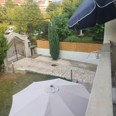 Jasmin Guest house 3*